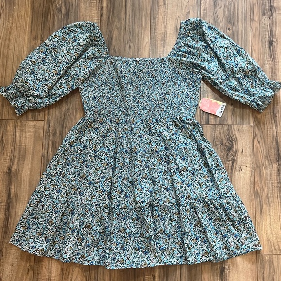 ARULA Dresses Arula Smocked Puff Sleeves Floral Print Tiered